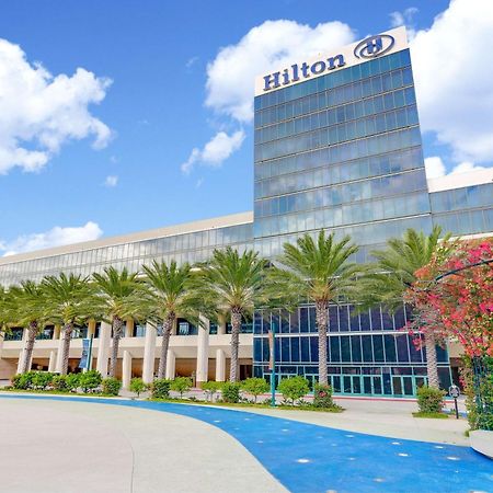 Hilton Anaheim Hotel Exterior photo